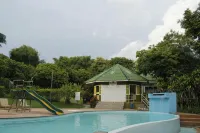 ViangPhing Resort - Pools