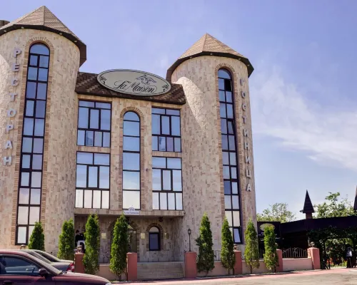 Hotel Complex la Mezon Hotels in Samara