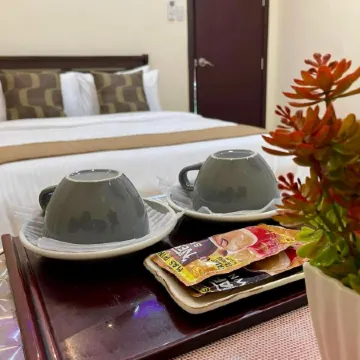 Hillside Hotel