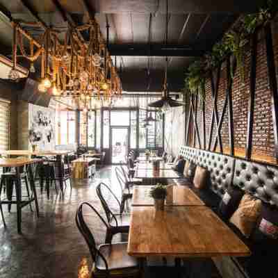 베드 로프트 카페 Dining/Meeting Rooms