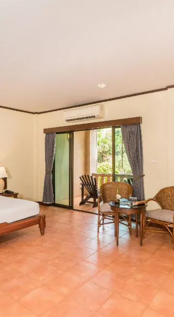 ห้องดีลักซ์ เตียงใหญ่ 1 เตียง