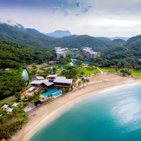 Pico Sands Hotel