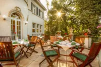 Aparthotel Villa Freisleben - balcony