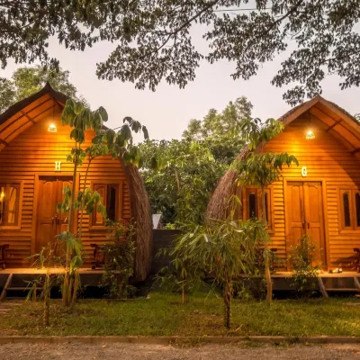 Bamboo Bungalow Hotels near Kampot Pagoda