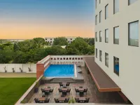Regenta Central Shivani, Solapur - Pools