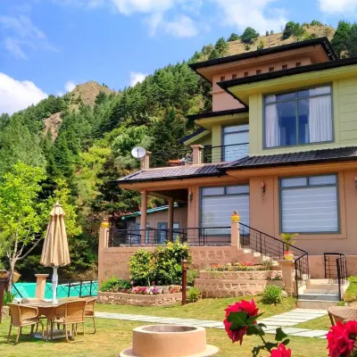 Larisa Resort, Mussoorie Hotels near Sunset Point