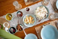 Niketh Villa Komari Arugambay 450m from Light House Surf Point - Breakfast
