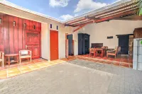 OYO 94767 Griya Djati Syariah 1 - 2-Star