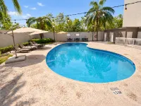 Wyndham Garden Monterrey Aeropuerto - Pools