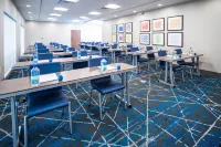 Holiday Inn Express & Suites Brevard – City Center Hotels in Boyd
