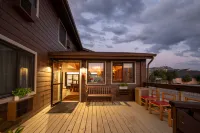 Super 8 by Wyndham Gardiner/Yellowstone Park Area Hotels in Gardiner