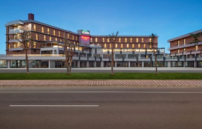 Ramada Plaza By Wyndham Batman