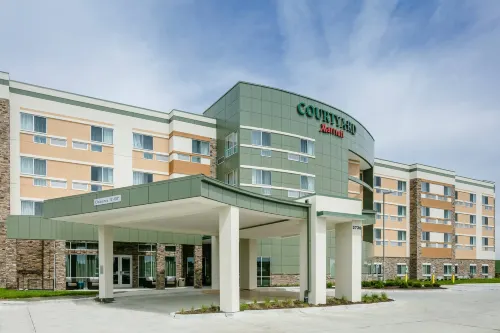 Courtyard Omaha Bellevue at Beardmore Event Center Hotels in Sarpy County