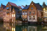 Ghent Marriott Hotel Hotel dekat UNIZO Oost-Vlaanderen