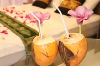 Athiriveli Hotels in Thoddoo