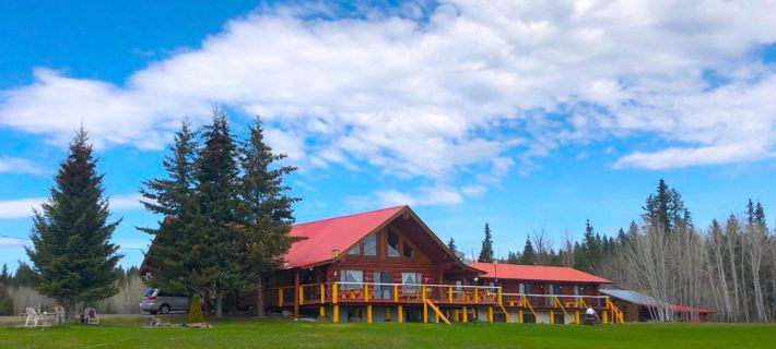 Cariboo Log Guest House Hotels in Cariboo