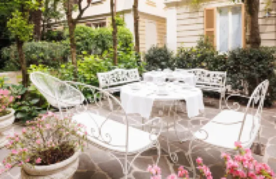 أنتيكا لوكاندا ليوناردو Hotels near ماريا ديليه غراتسيه ميلانو