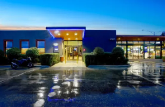 クラブ ラバトン モーテル