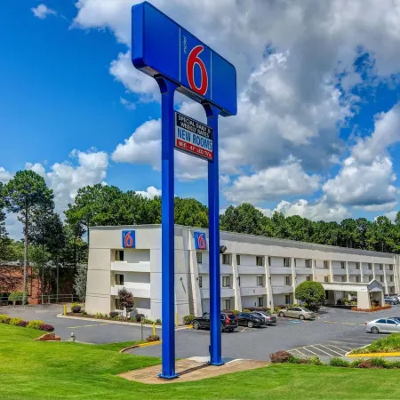 Motel 6 Norcross, GA