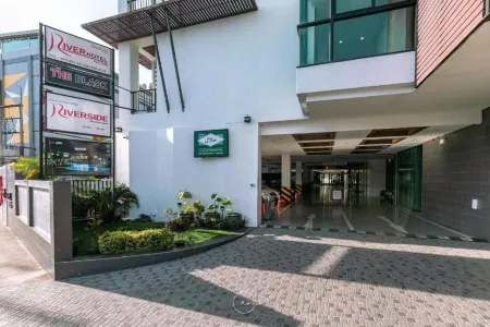 River Hotel Pattani