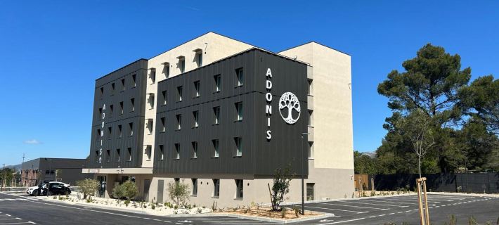 Adonis le Castellet Hotels in Var