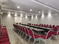 Annandam Inn-Hotel Anand فنادق في Seoni
