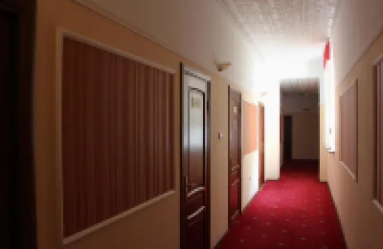 Molodezhnaya Hotel
