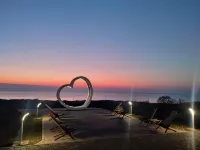 Akvamarin Plyazh Hotel Hotels in Yantarnyy