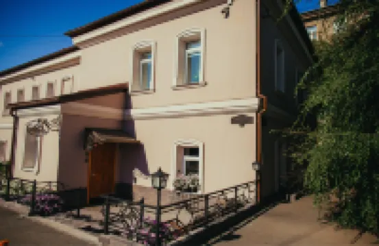 Apartments Iris Monument to Nikolay Petrovich Rezanov yakınındaki oteller
