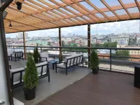 Express Hotel & Hostel