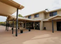The Palms Motel - bar