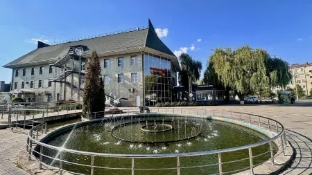 Парк-отель Уют Отели в г. Славянск-на-Кубани