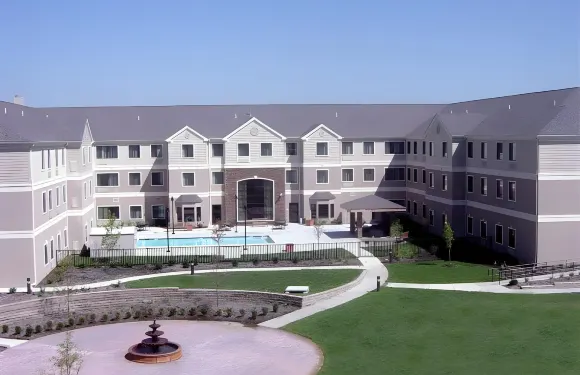 Staybridge Suites OFALLON切斯特菲爾德 by IHG