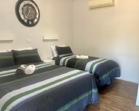 Cattle Camp Hotel Hotels in Charleville
