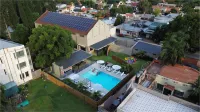 Howard Johnson by Wyndham Yerba Buena - Gym
