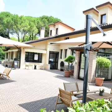 Green Garden Resort - Smart Hotel