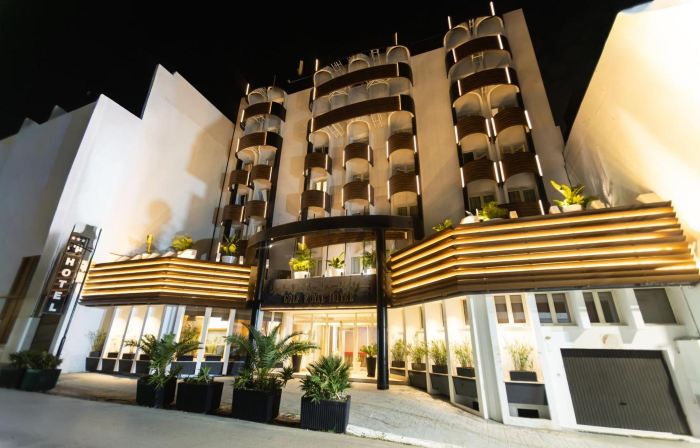 Golf Royal Hotel