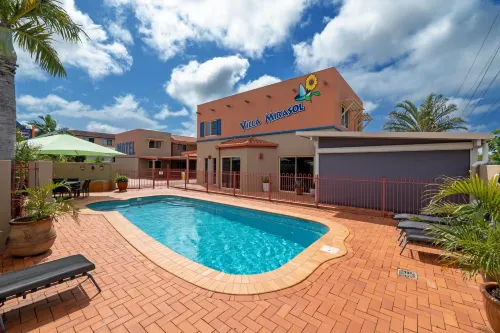 Villa Mirasol Motor Inn - breakfast