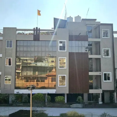 Hotel Prince Palace Отели в г. Ратлам