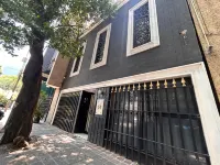 Singular Reforma Hotels near Main Tower