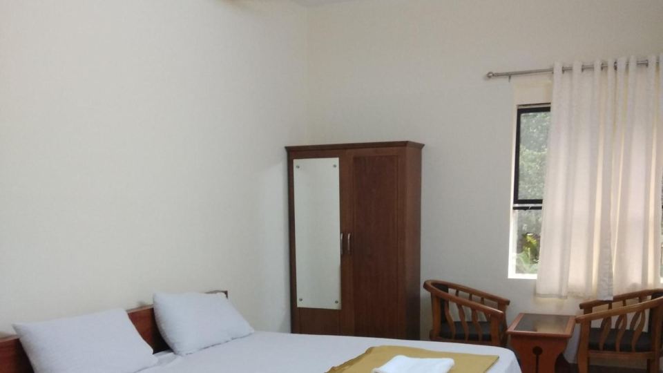 Manjira Lodge