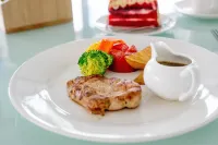 Baan Yamoo Ranong - breakfast