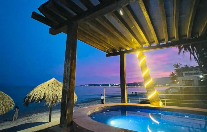 Los Picos Hotel & Suites Bucerias