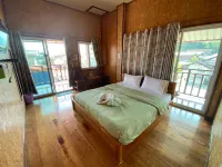 Baan Kokaew Chiang Khan - balcony