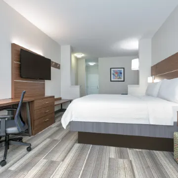 Holiday Inn Express & Suites CLUTE - LAKE JACKSON by IHG