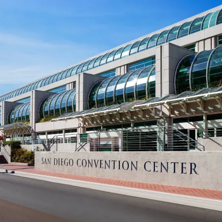 Residence Inn San Diego Downtown/Gaslamp Quarter Отели рядом с достопримечательностью «Стадион «Петко-Парк»»