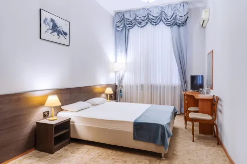 Yuzhny Gorod Hotel