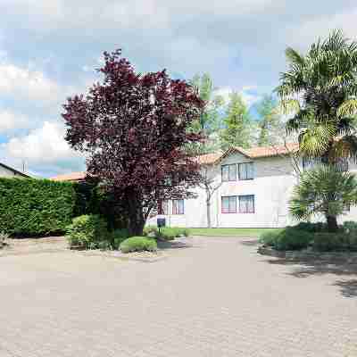 Hôtel ibis Bordeaux Saint Emilion Hotel Exterior