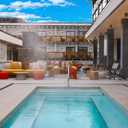Moxy Banff