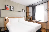 Ibis Bridgwater Hotels in West Huntspill